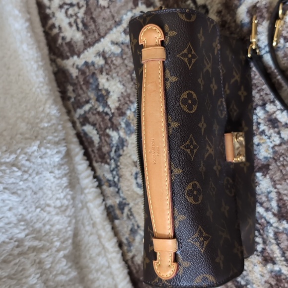 Louis Vuitton monogram pochette metis - Picture 3 of 16